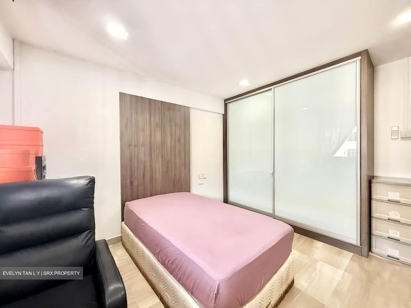 Blk 160 Siglap East (Bedok), HDB Executive #545800961